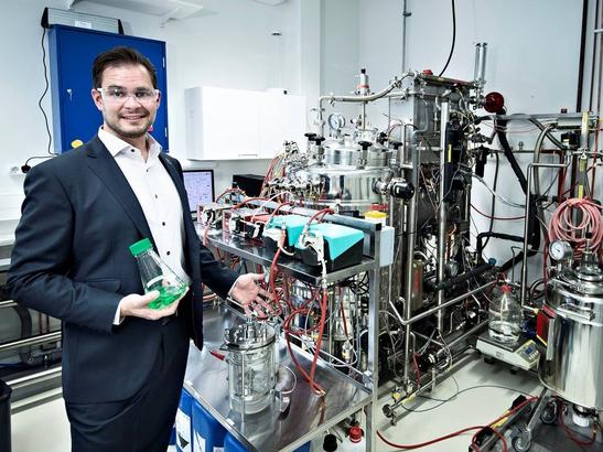 MetGen wins John Sime Award at EFIB 2016