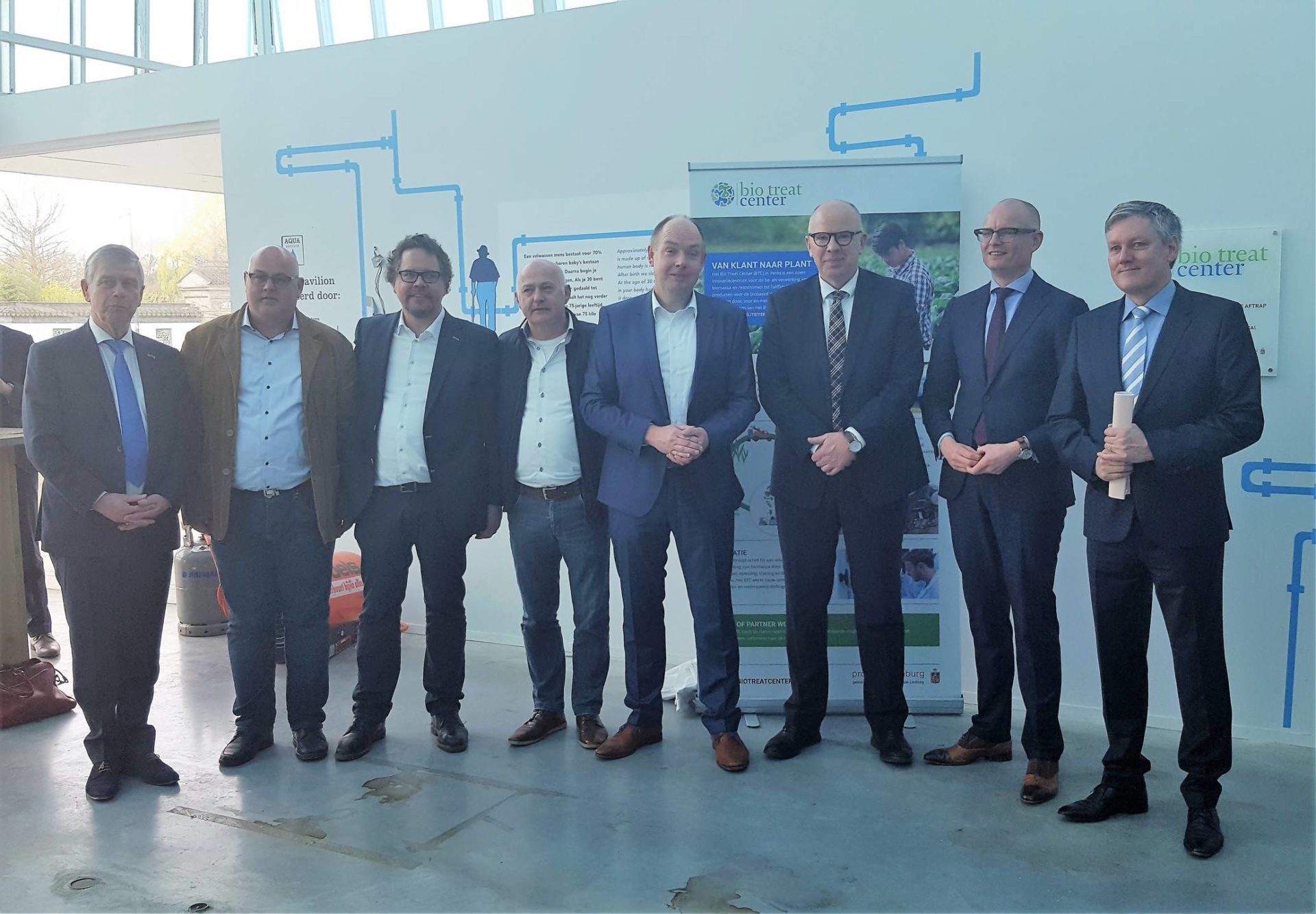 Scaling up: from customer to plant 1